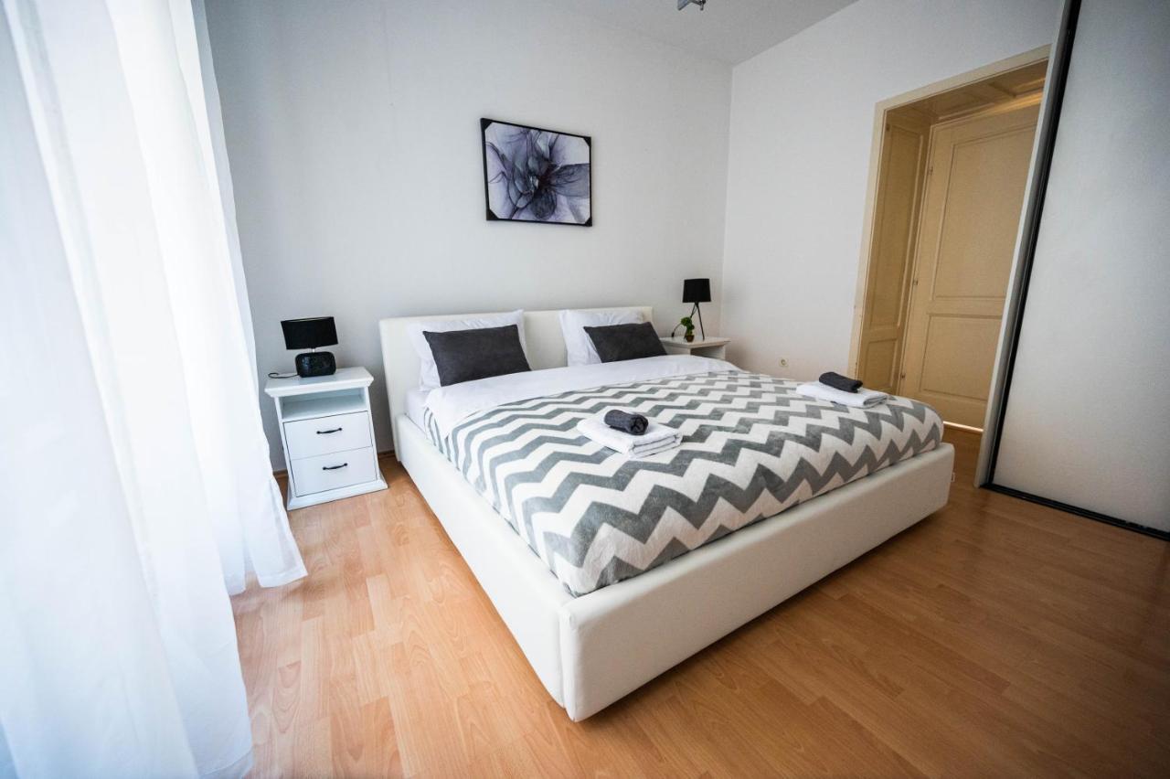 Bright And Modern 1Bdr Apartment In The Center Sarajewo Zewnętrze zdjęcie