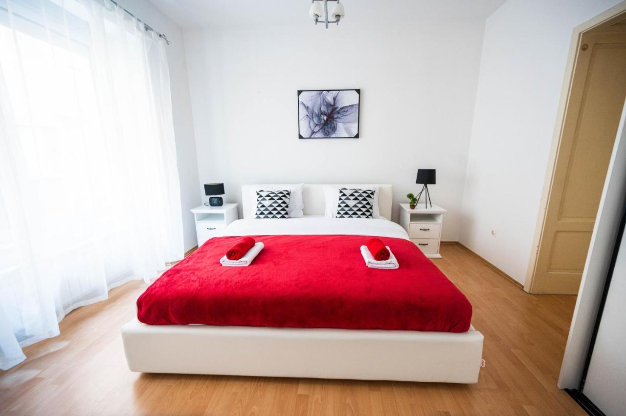 Bright And Modern 1Bdr Apartment In The Center Sarajewo Zewnętrze zdjęcie