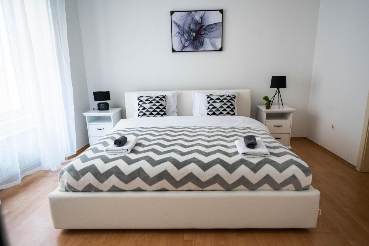 Bright And Modern 1Bdr Apartment In The Center Sarajewo Zewnętrze zdjęcie